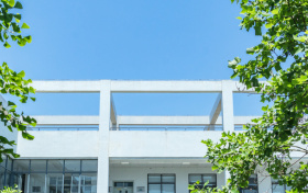 放弃985去国际关系学院值吗?附录取分数线、含金量对比