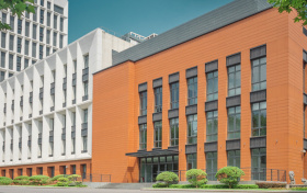 2025年新疆公办本科大学录取分数线（理科+文科）