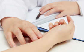 政史地可以学中医吗？附不限选科的中医药大学及专业名单