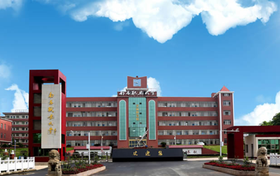 2025年南昌职业大学在浙江录取分数线是370分、最低位次是267735位