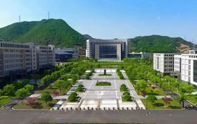 2025年浙江中医药大学在天津录取分数线是577分、最低位次是18537位